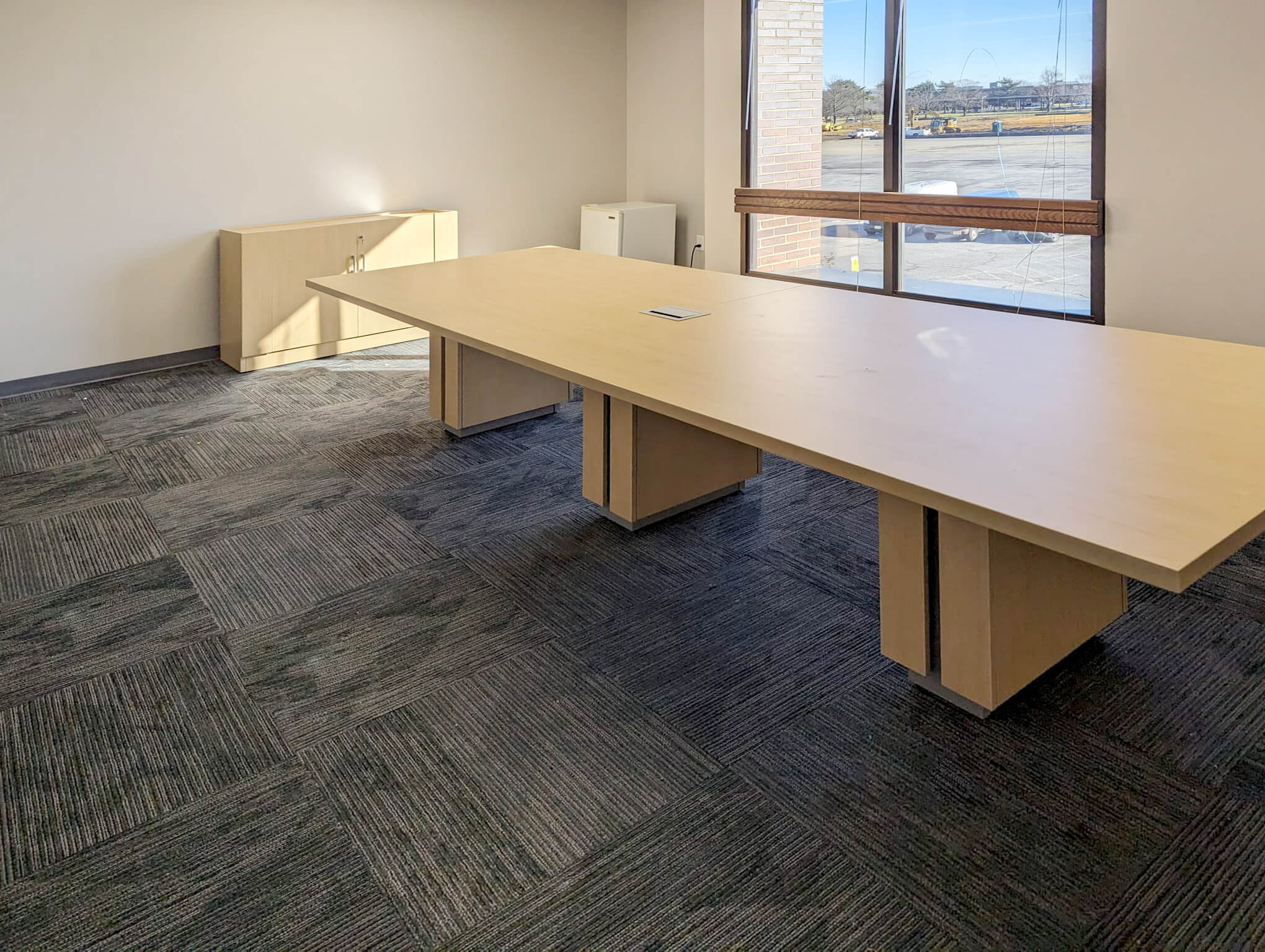 NJ office furniture strat1emmp 030424 01