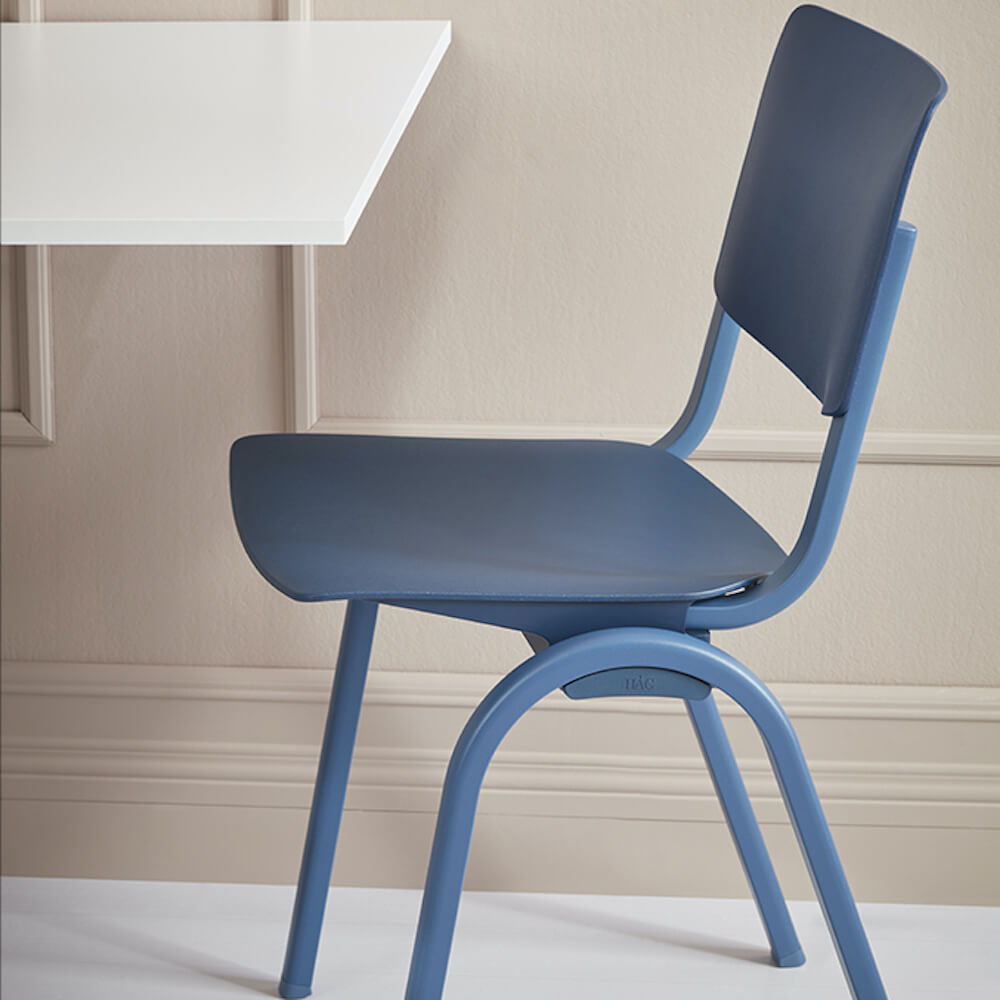 Executive and conference chairs office desk chairs blue frame and blue plastic close up view