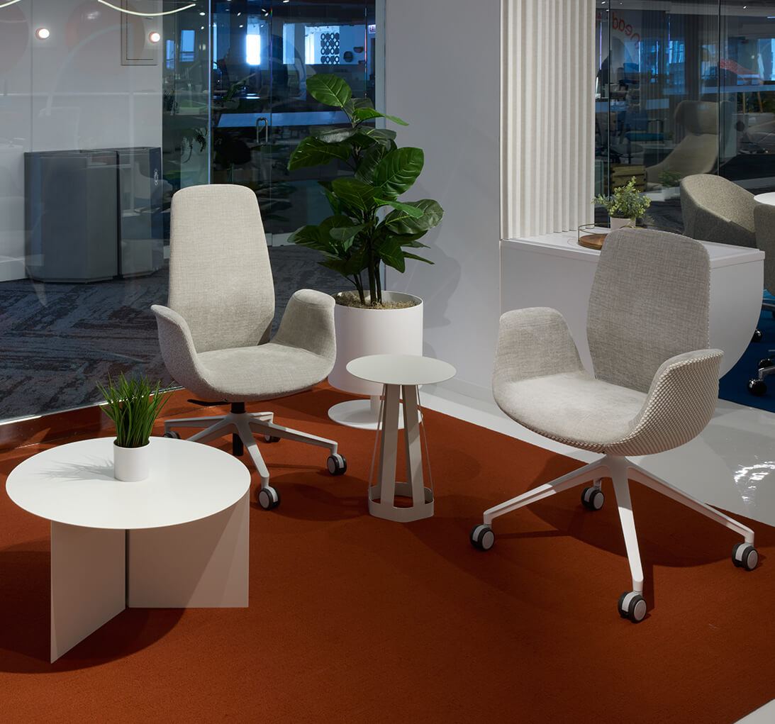 Executive and conference chairs office desk chairs conference lounge chair with wheels space view 2