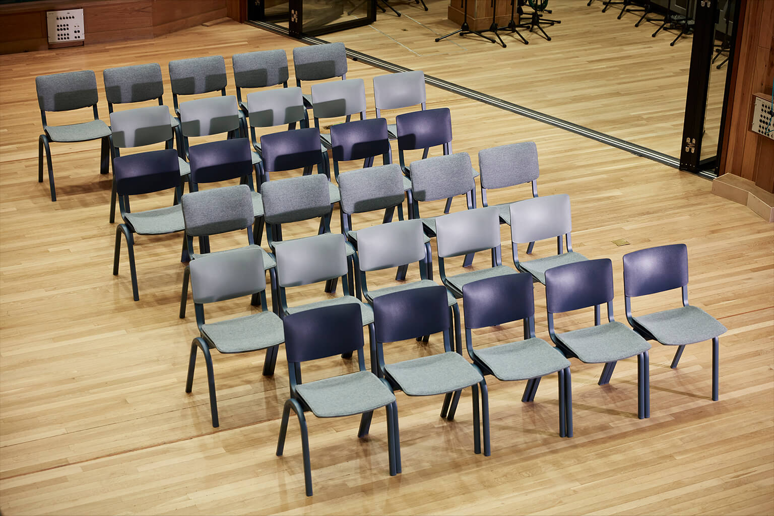 Executive and conference chairs office desk chairs contemporary guest chair blue and gray type chair space view 2